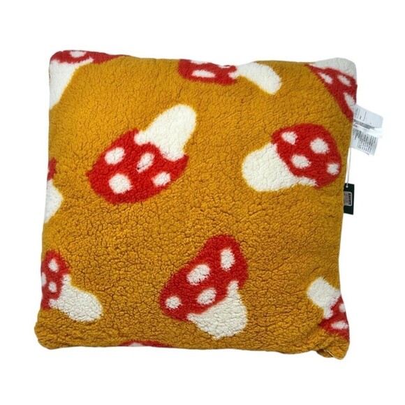 Urban Outfitters Mushroom Amped Sherpa Fleece Overstuffed Throw Pillow Soft NEW - Picture 1 of 10